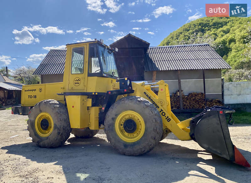 Фронтальный погрузчик Амкодор ТО-18 1993 в Косове