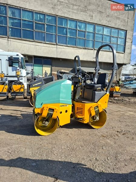 Дорожный каток Ammann ARX 2015 в Львове