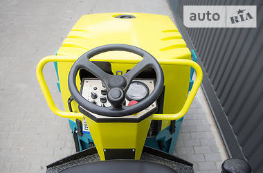 Дорожный каток Ammann AV 2011 в Черняхове