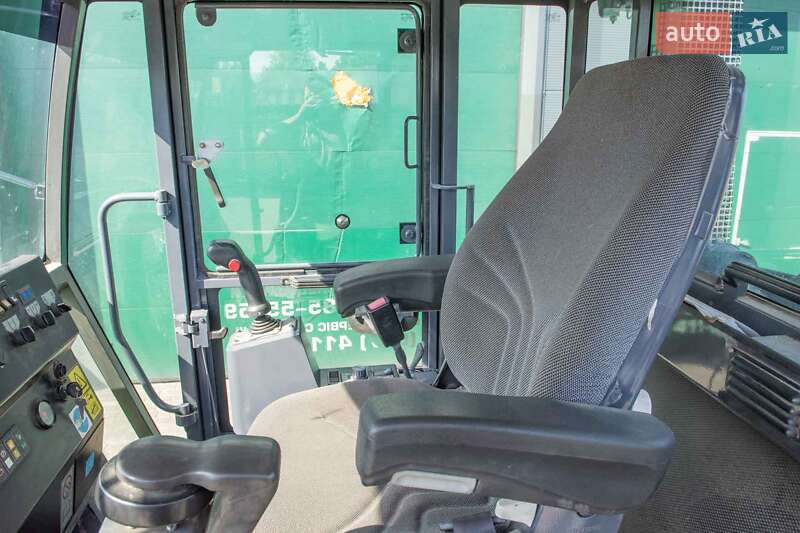 Другая строительная техника Ammann AV 2010 в Житомире