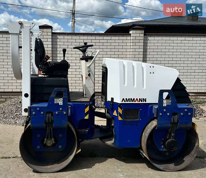 Дорожный каток Ammann AV 2012 в 