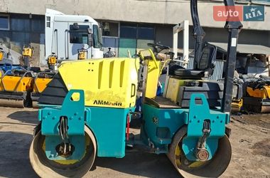 Дорожній каток Ammann AV 2010 в Львові