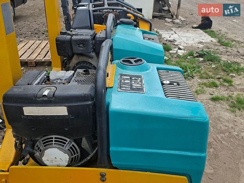 Дорожный каток Ammann AV 2015 в Львове