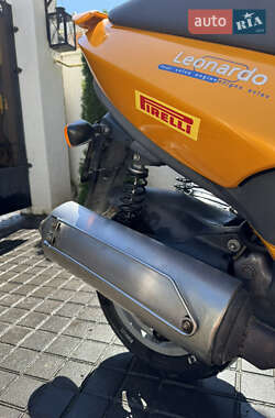 Макси-скутер Aprilia Leonardo 150 2005 в 