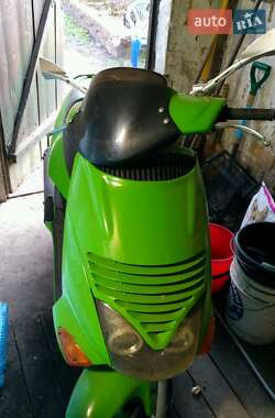 Скутер Aprilia Leonardo 250 2000 в 