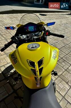 Спортбайк Aprilia RS 660 2024 в 