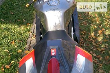 Спортбайк Aprilia RSV 1000 R 2004 в Мукачево