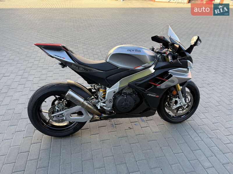 Спортбайк Aprilia RSV4 2021 в Сумах