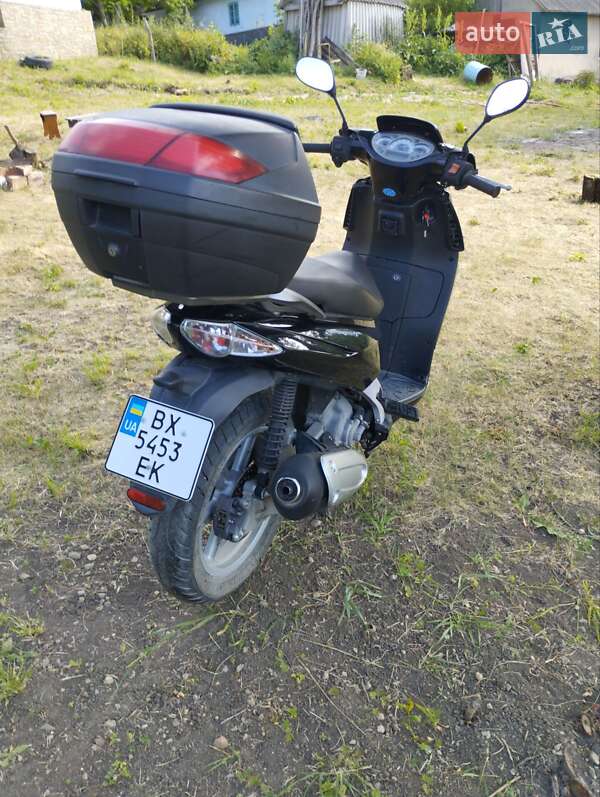 Макси-скутер Aprilia Sportcity 2009 в Каменец-Подольском