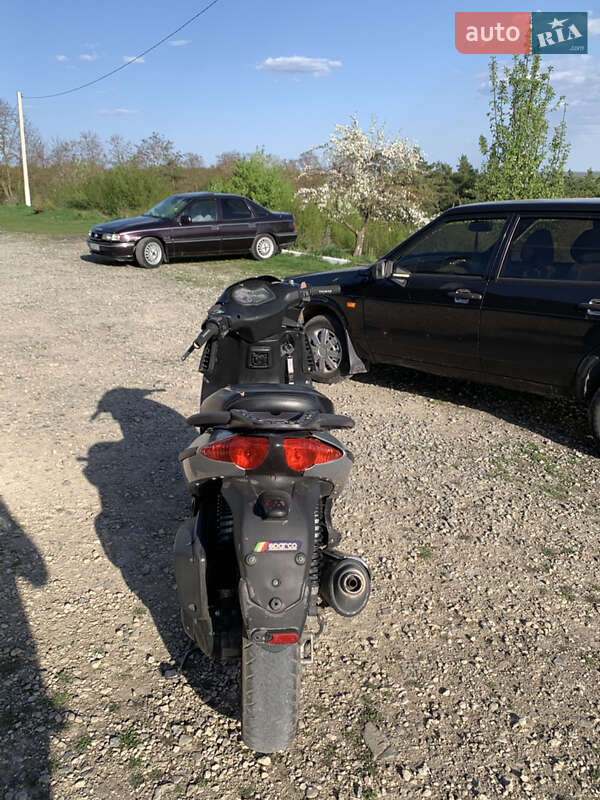 Скутер Aprilia Sportcity 2005 в Теребовлі