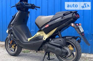 Скутер Aprilia SR 2006 в Ровно