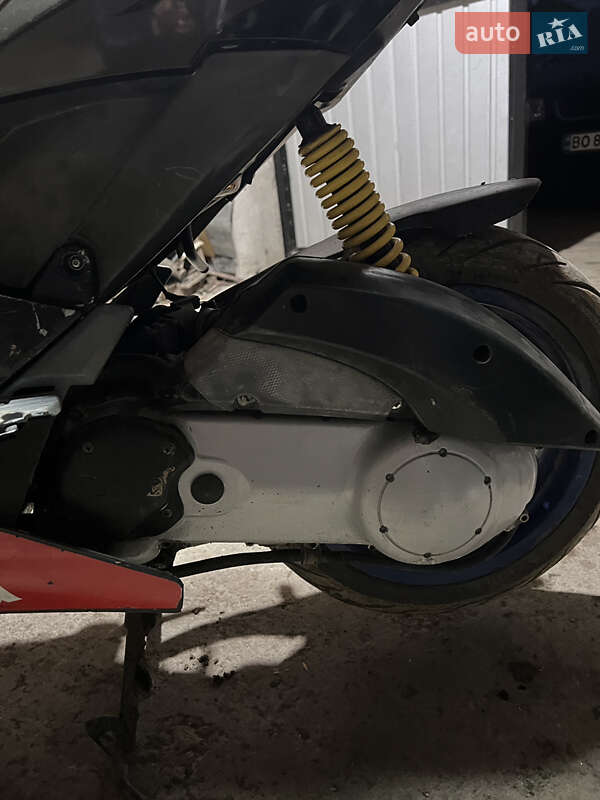 Спортбайк Aprilia SR 2004 в Теребовле
