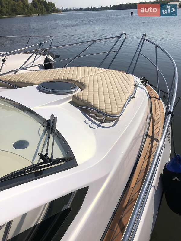 Моторная яхта Aquador 32 2012 в Киеве