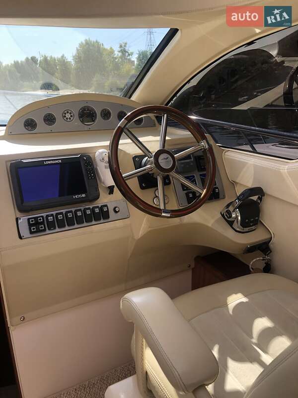 Моторная яхта Aquador 32 2012 в Киеве
