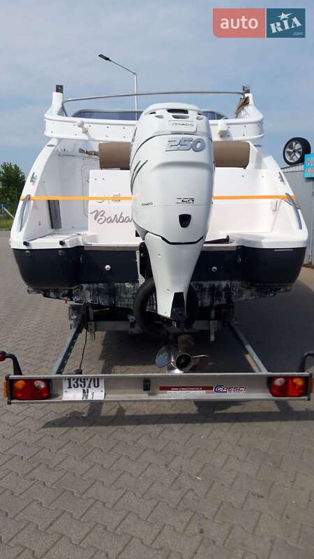 Моторная яхта Aquatic 25 2018 в Каменец-Подольском фото 4 Моторная яхта Aquatic 25 2018 в Каменец-Подольском