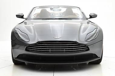 Купе Aston Martin DB11 2019 в Киеве