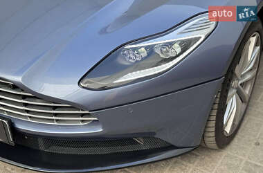 Купе Aston Martin DB11 2017 в 