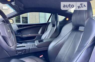 Купе Aston Martin DB9 2008 в Києві