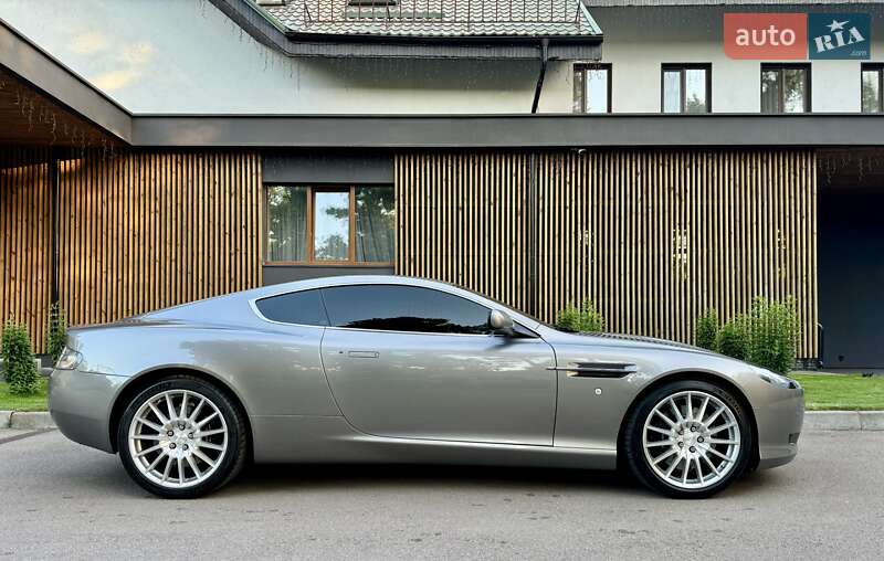 Купе Aston Martin DB9 2008 в Киеве