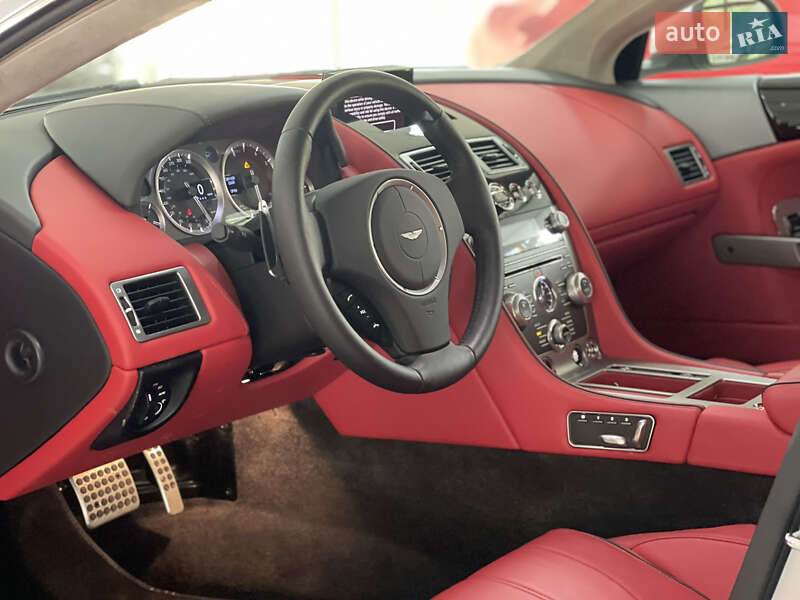 Купе Aston Martin DB9 2013 в Киеве
