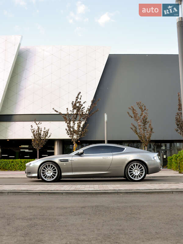 Купе Aston Martin DB9 2008 в Киеве