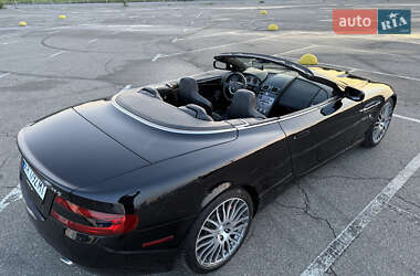 Кабриолет Aston Martin DB9 2006 в 