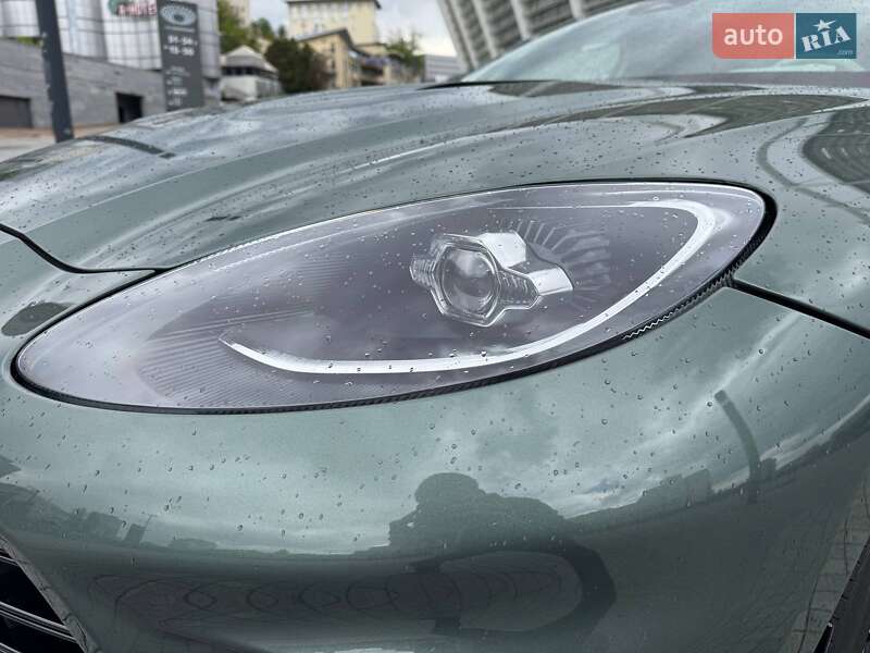 Позашляховик / Кросовер Aston Martin DBX 707 2024 в Києві