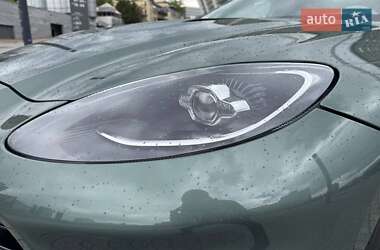 Внедорожник / Кроссовер Aston Martin DBX 707 2024 в 