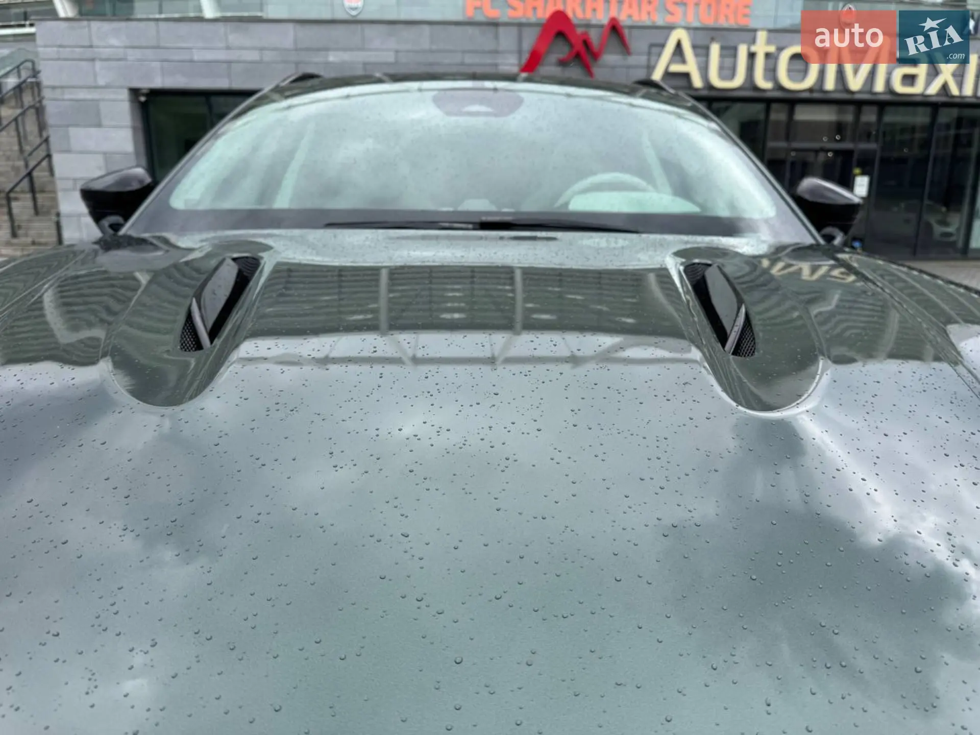 2024 Aston Martin DBX - мініатюра 20