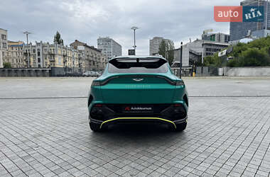Позашляховик / Кросовер Aston Martin DBX 707 2025 в 