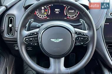 Внедорожник / Кроссовер Aston Martin DBX 2021 в 