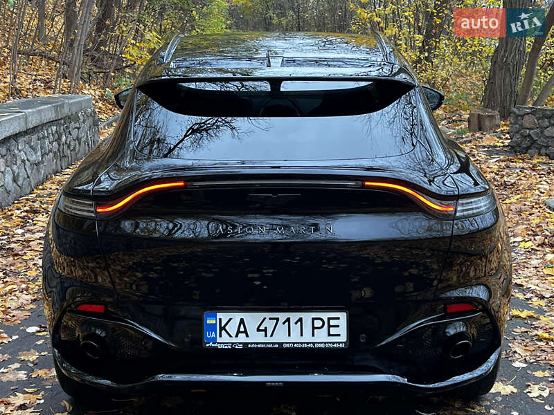 Внедорожник / Кроссовер Aston Martin DBX 2021 в Киеве