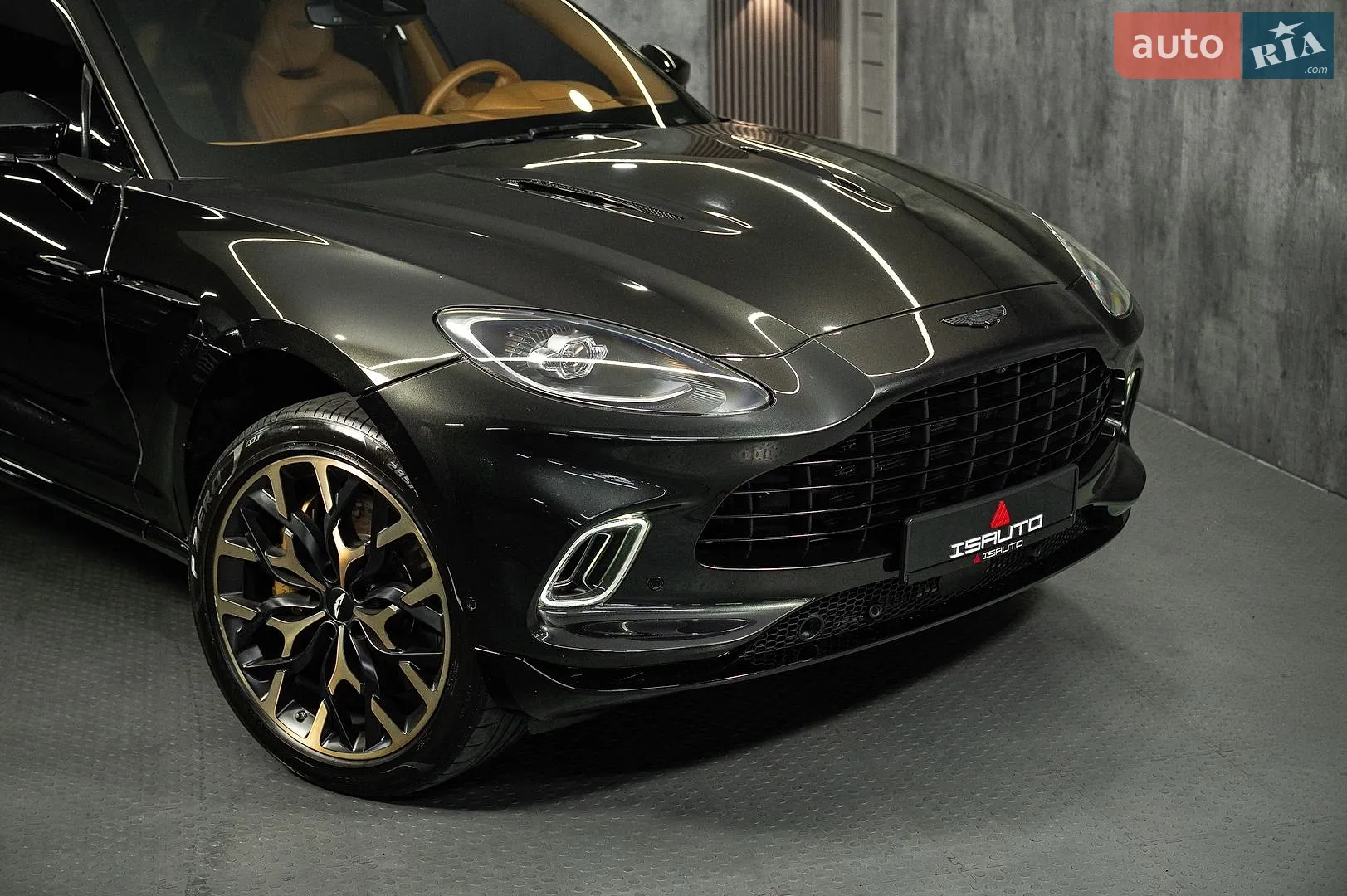 2022 Aston Martin DBX - мініатюра 3