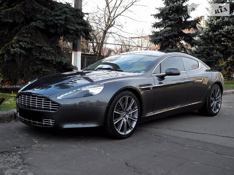 Aston Martin Rapide 2011 года