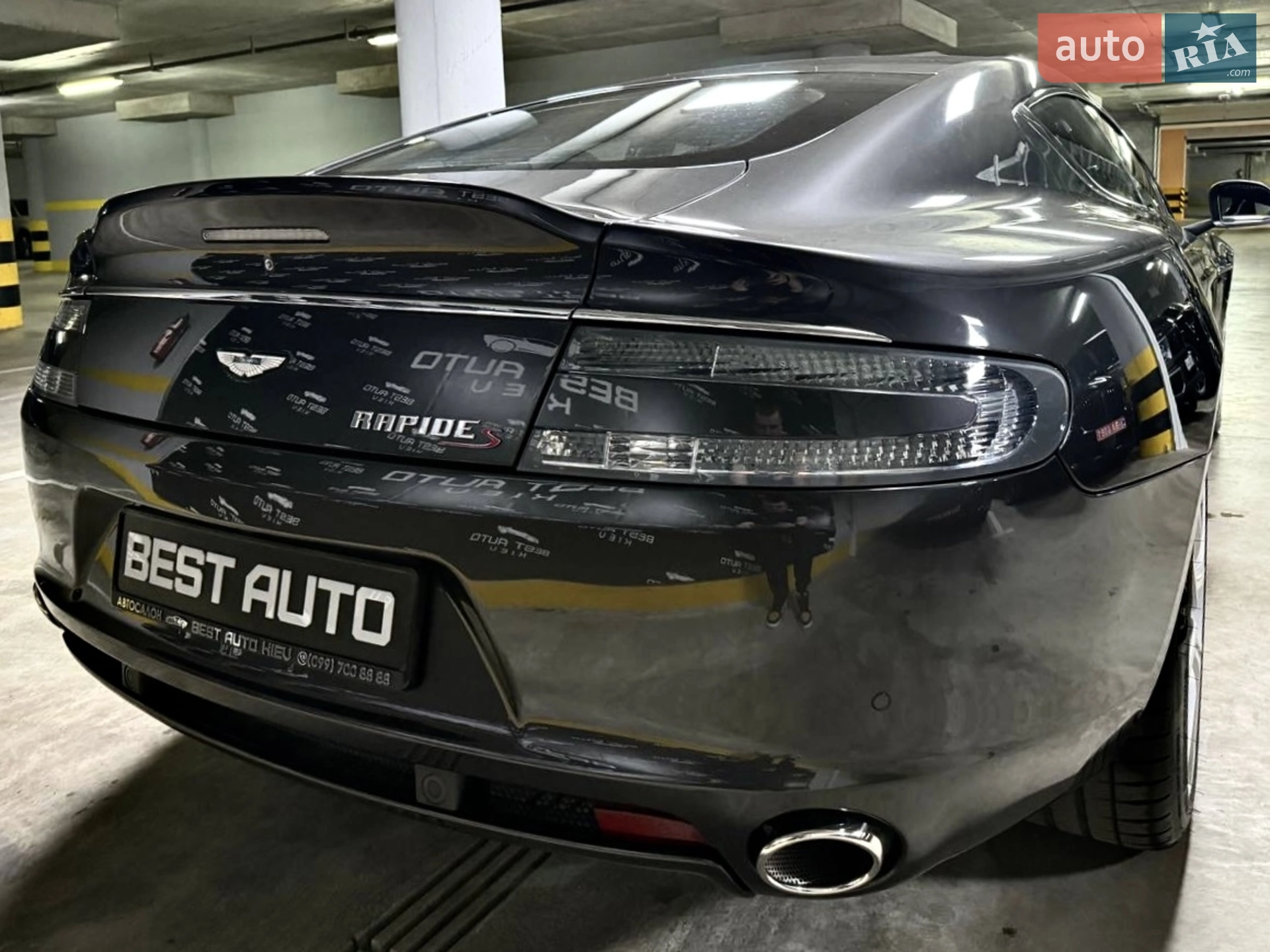 2015 Aston Martin Rapide - мініатюра 12