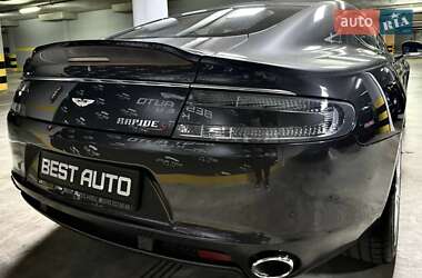 Седан Aston Martin Rapide 2015 в 