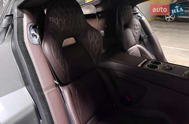 Седан Aston Martin Rapide 2015 в 