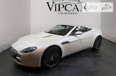Кабриолет Aston Martin Vantage 2009 в 