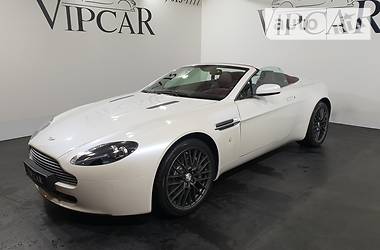 Кабриолет Aston Martin Vantage 2009 в 