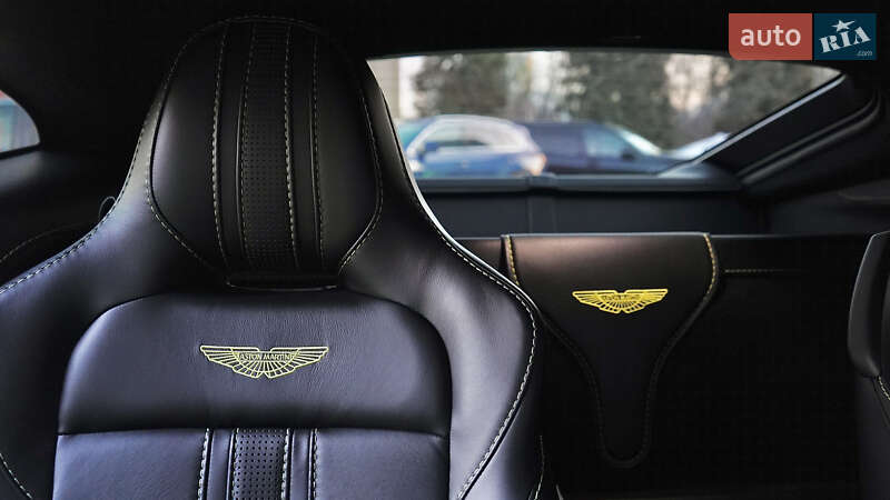 Купе Aston Martin Vantage 2018 в Львові