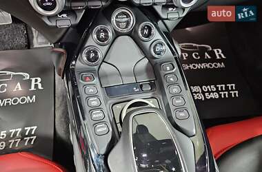 Купе Aston Martin Vantage 2021 в 
