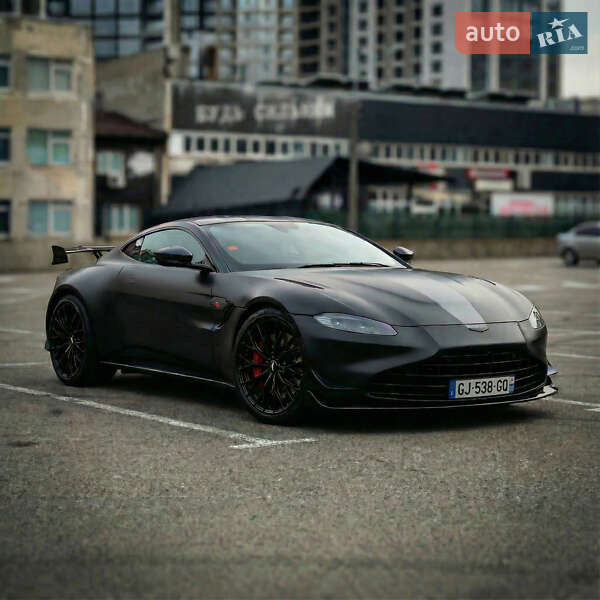 Aston Martin Vantage 2023