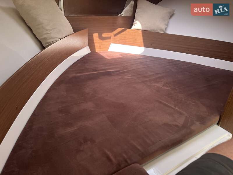 Моторная яхта Atlantic Marine Adventure 780 2018 в Виннице