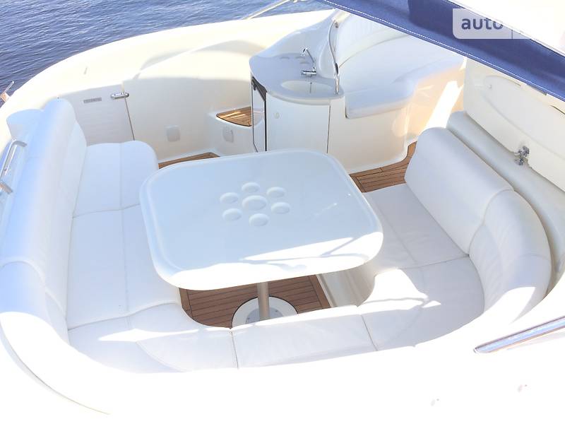 Моторная яхта Atlantis 345 2008 в Киеве