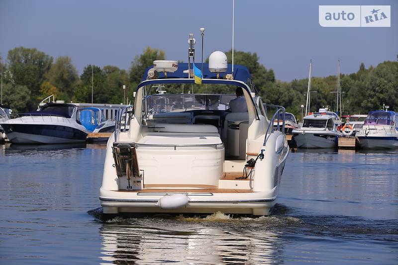 Моторная яхта Atlantis 425 2008 в Киеве фото 8 Моторная яхта Atlantis 425 2008 в Киеве
