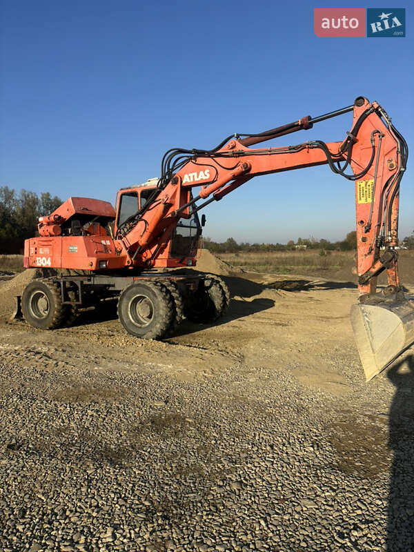 Экскаватор погрузчик Atlas 1304 1992 в Черновцах