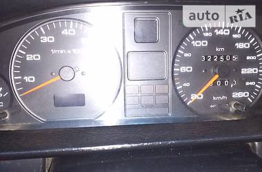 Седан Audi 100 1988 в 
