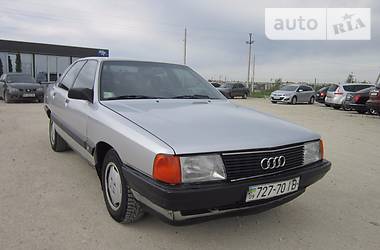 Седан Audi 100 1990 в Тернополе