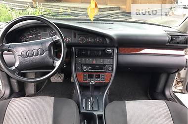 Седан Audi 100 1993 в Киеве