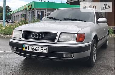 Седан Audi 100 1993 в Киеве